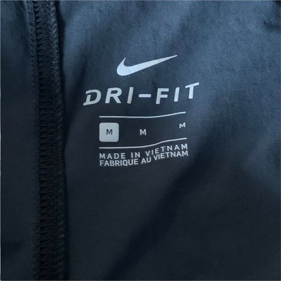 Nike Y7 Studio Yoga Short Dri Fit Black Medium - Picture 6 of 6